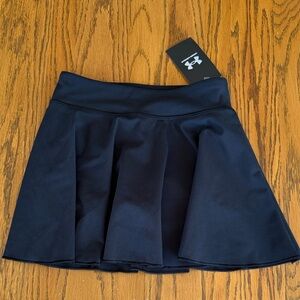 Under Armour Girls Size Small Motion Black Skort